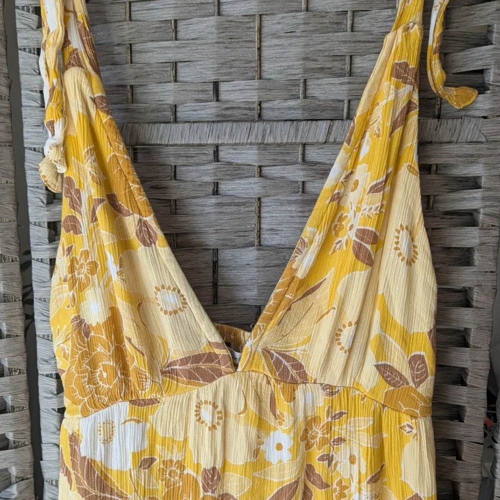 Abercrombie &‎ Fitch Yellow Floral Tie-Strap Tiered Maxi Dress Smocked Boho XS
